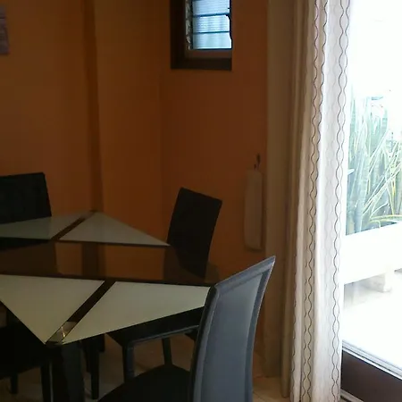 Bonito Apartamento A Lado Del Mar Διαμέρισμα *